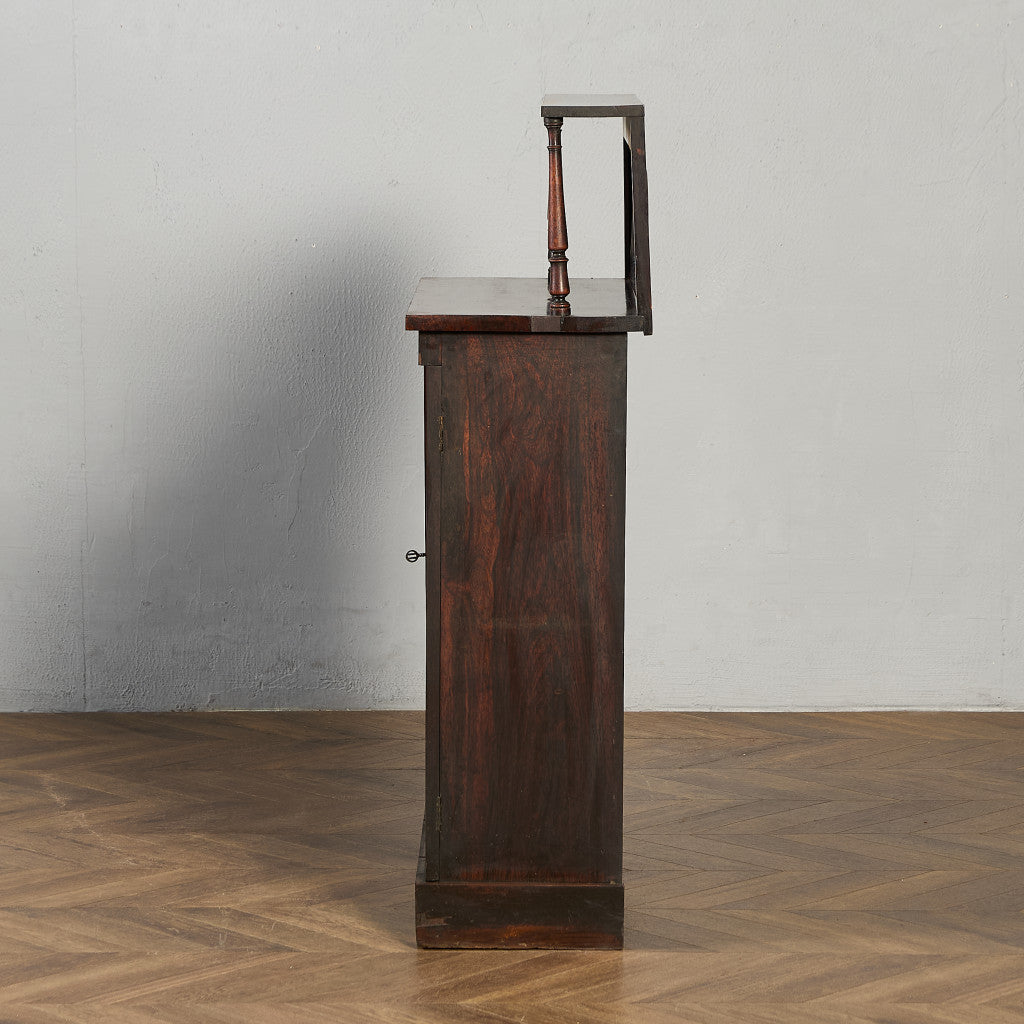 英国 クラシック ガラス キャビネット