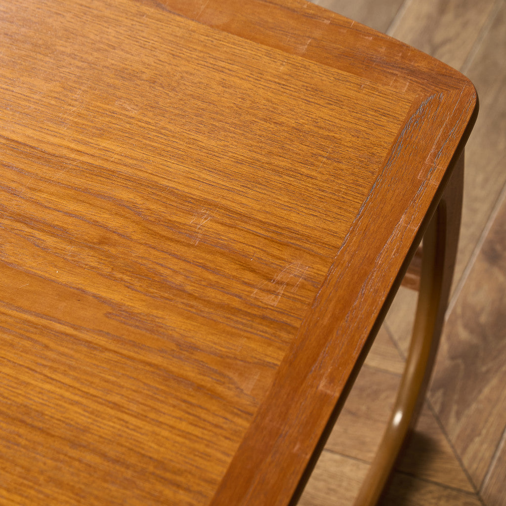 Burlington ネストテーブル