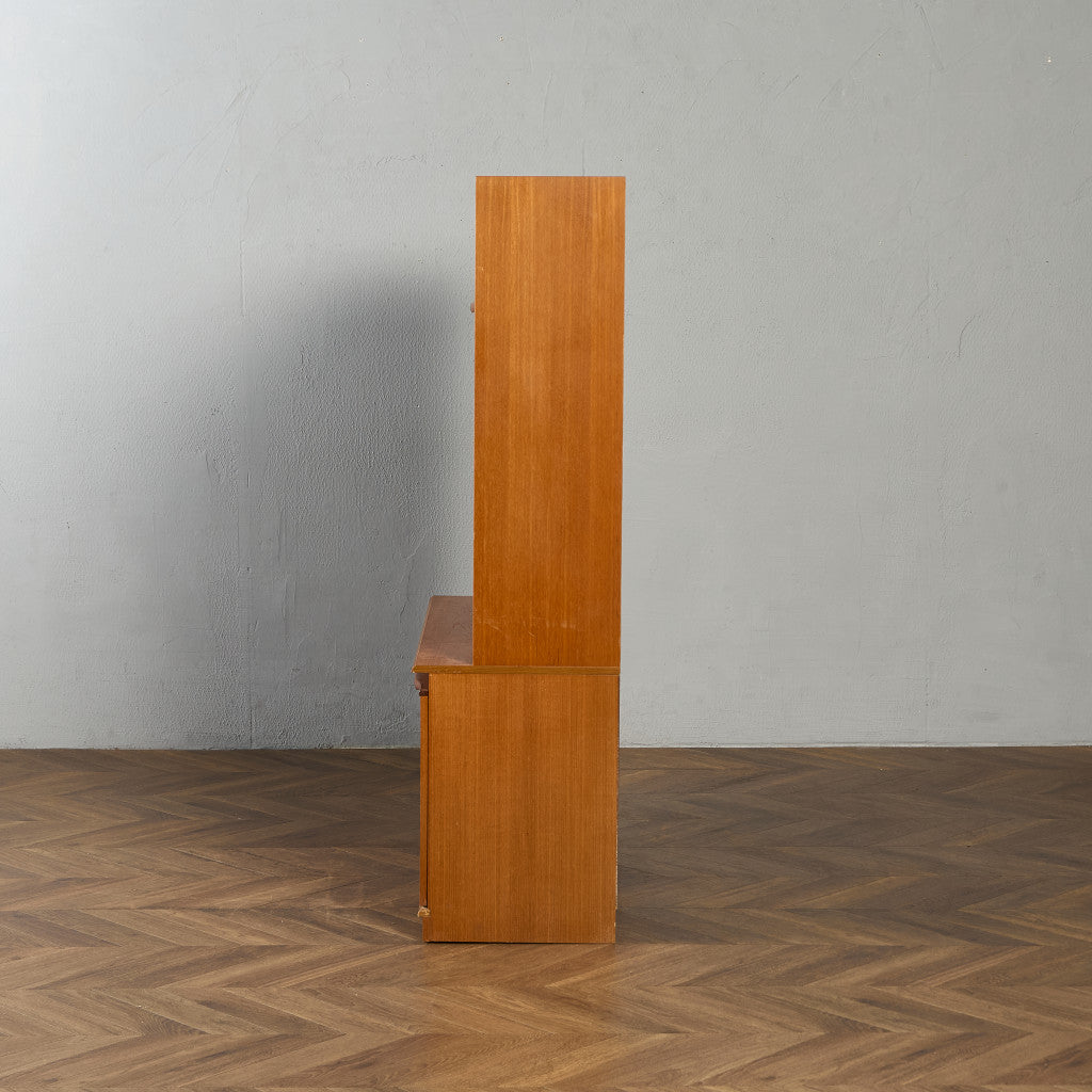 A Quinn (Sales) Ltd ヴィンテージ ウォールユニット