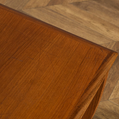 Astro タイルトップ ネストテーブル