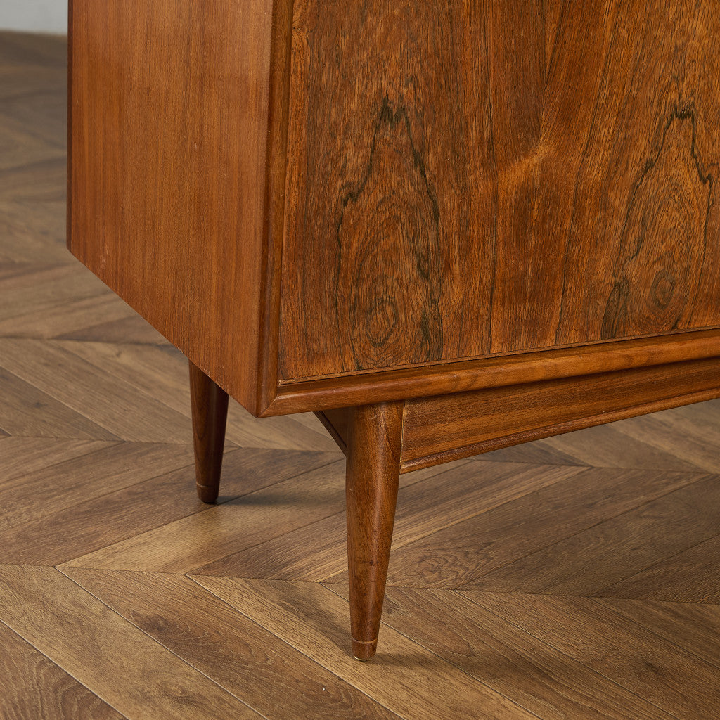 ヴィンテージ サイドボード カップボード