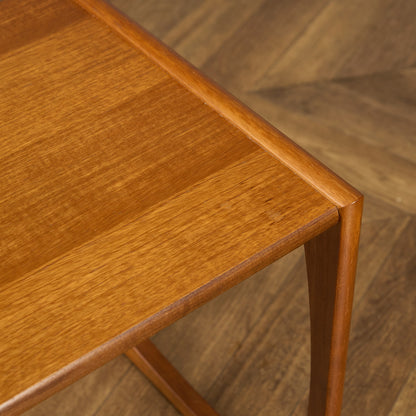 Quadrille ヴィンテージ ネストテーブル