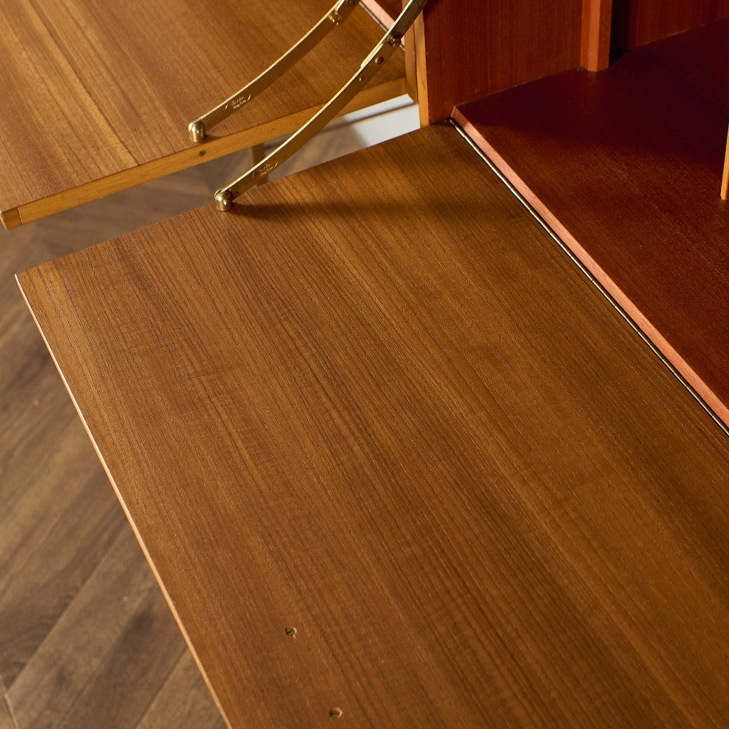 ウォールユニット