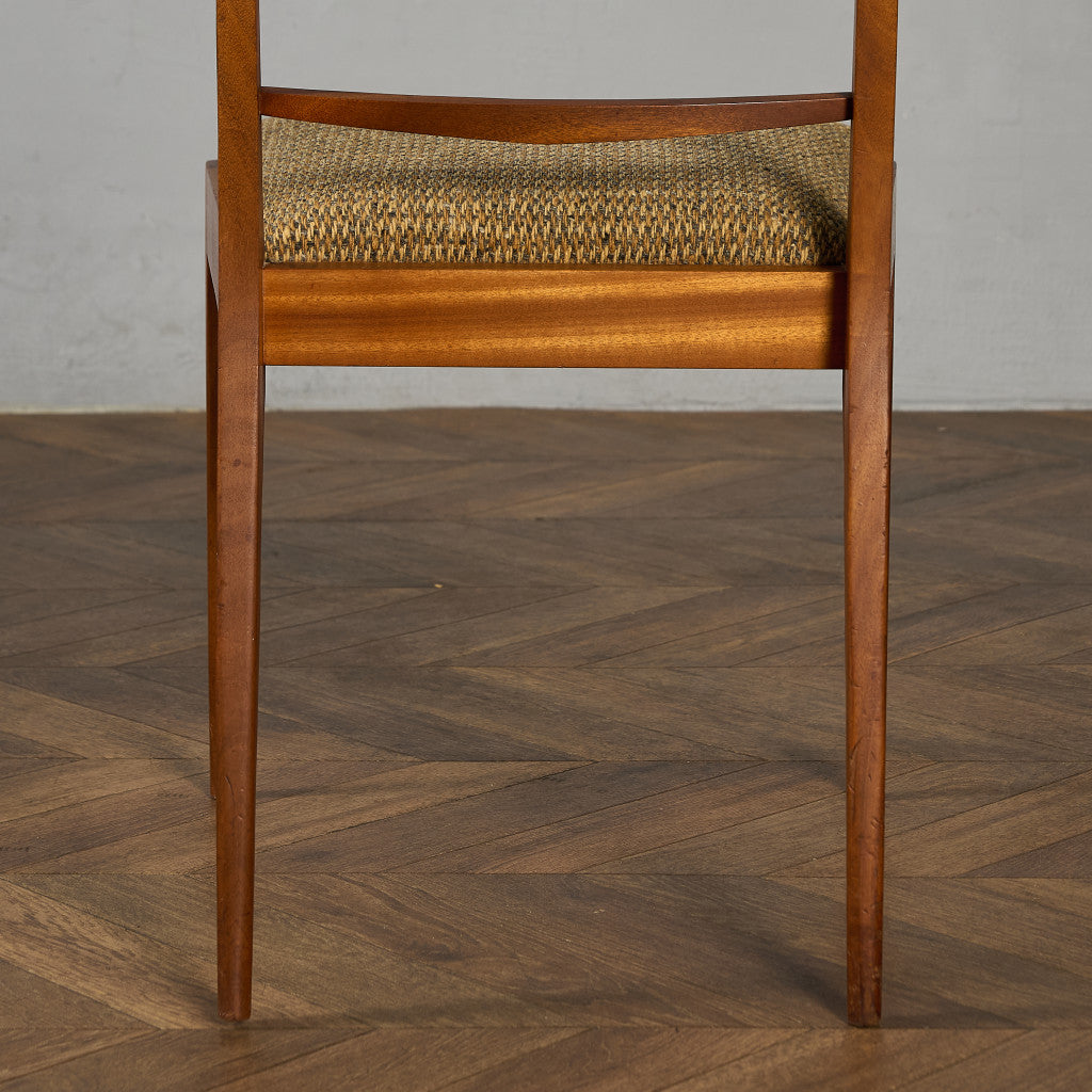 Dunvegan ダイニングチェア