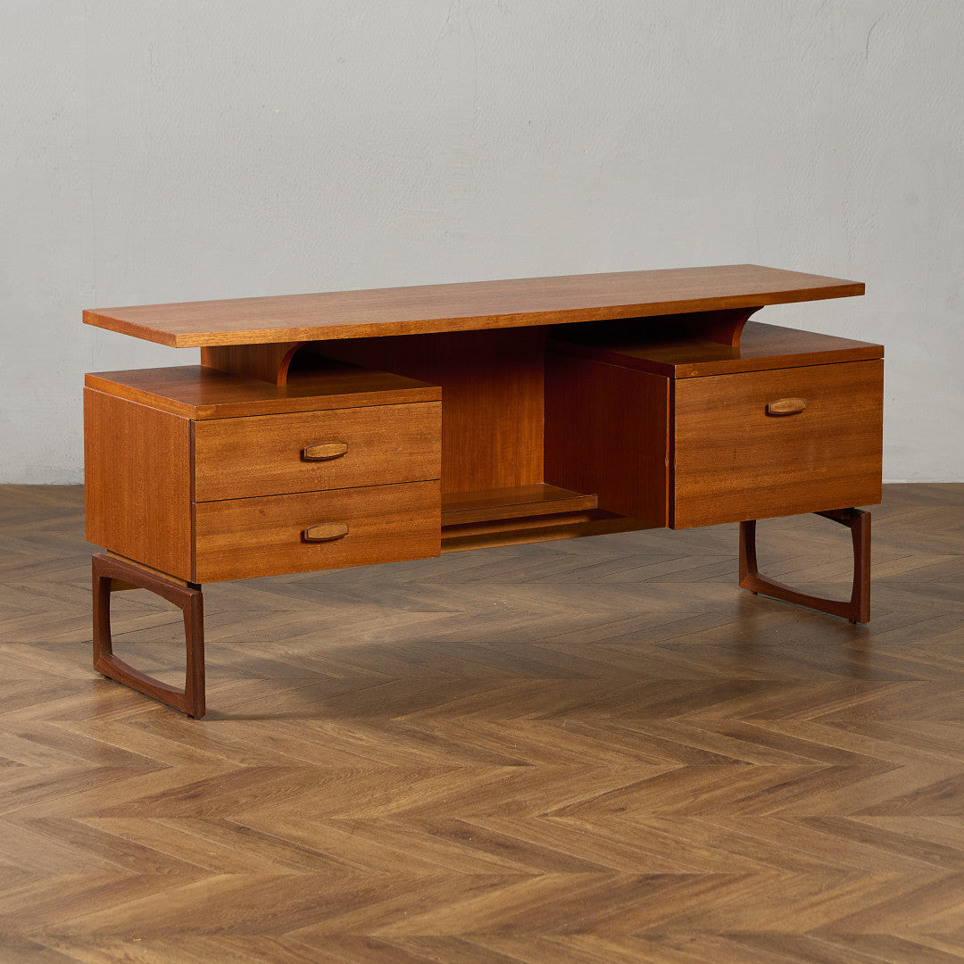 Quadrille ヴィンテージ デスク 両袖デスク