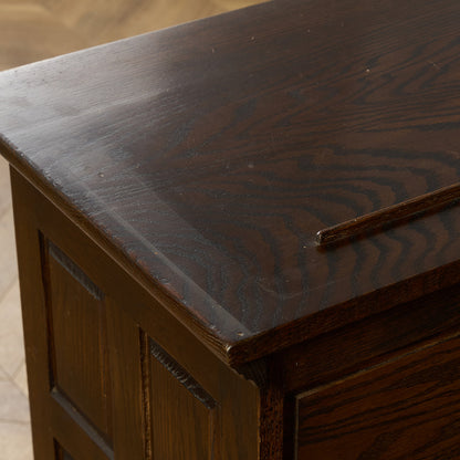 Webber Furniture サイドボード 食器棚