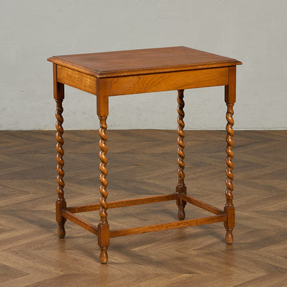 英国 クラシック バーリーシュガー ツイストレッグ サイドテーブル