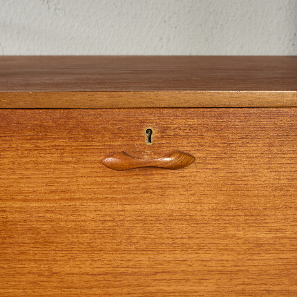 ウォールユニット