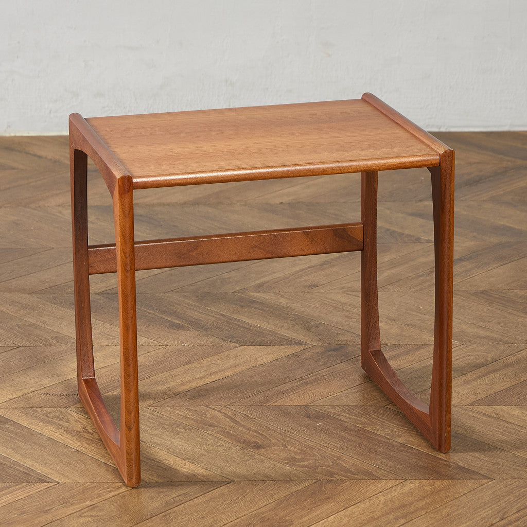 Quadrille ヴィンテージ ネストテーブル