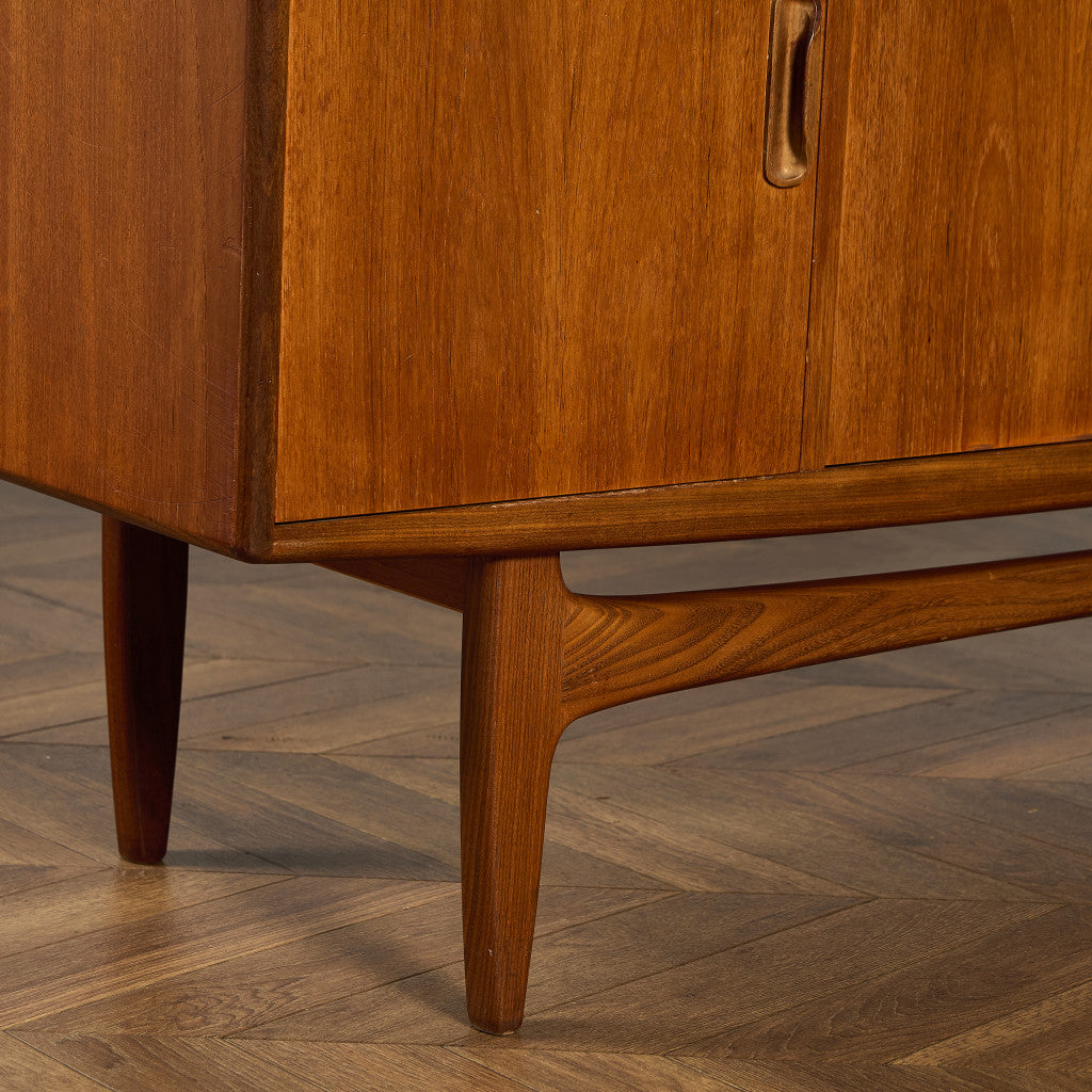 Fresco ヴィンテージ 脚付き サイドボード (4072)