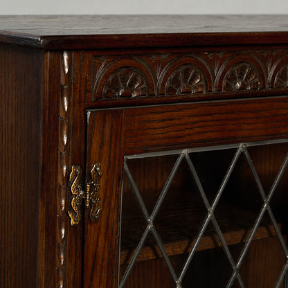 ガラス キャビネット