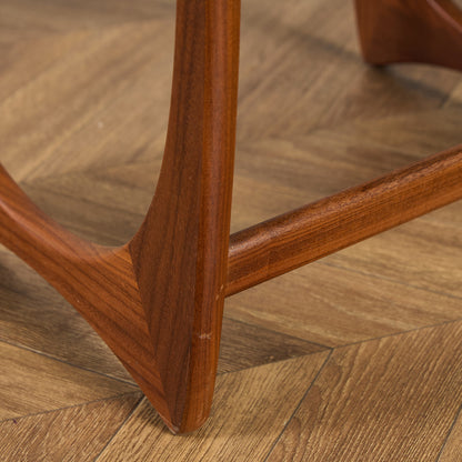 Astro タイルトップ ネストテーブル