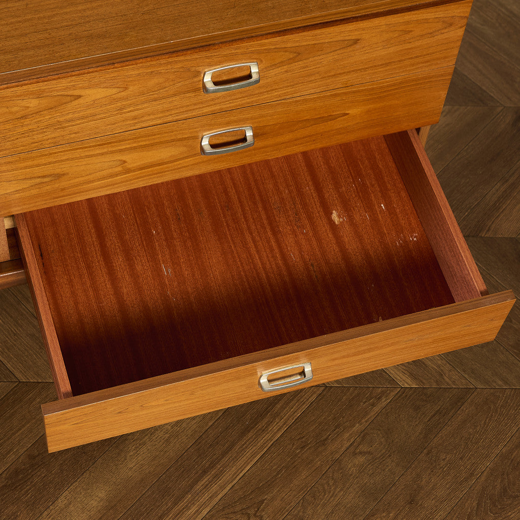 ヴィンテージ サイドボード