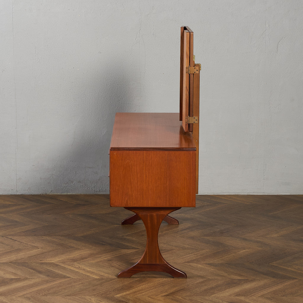 ニューフレスコ ドレッシングデスク (1986)