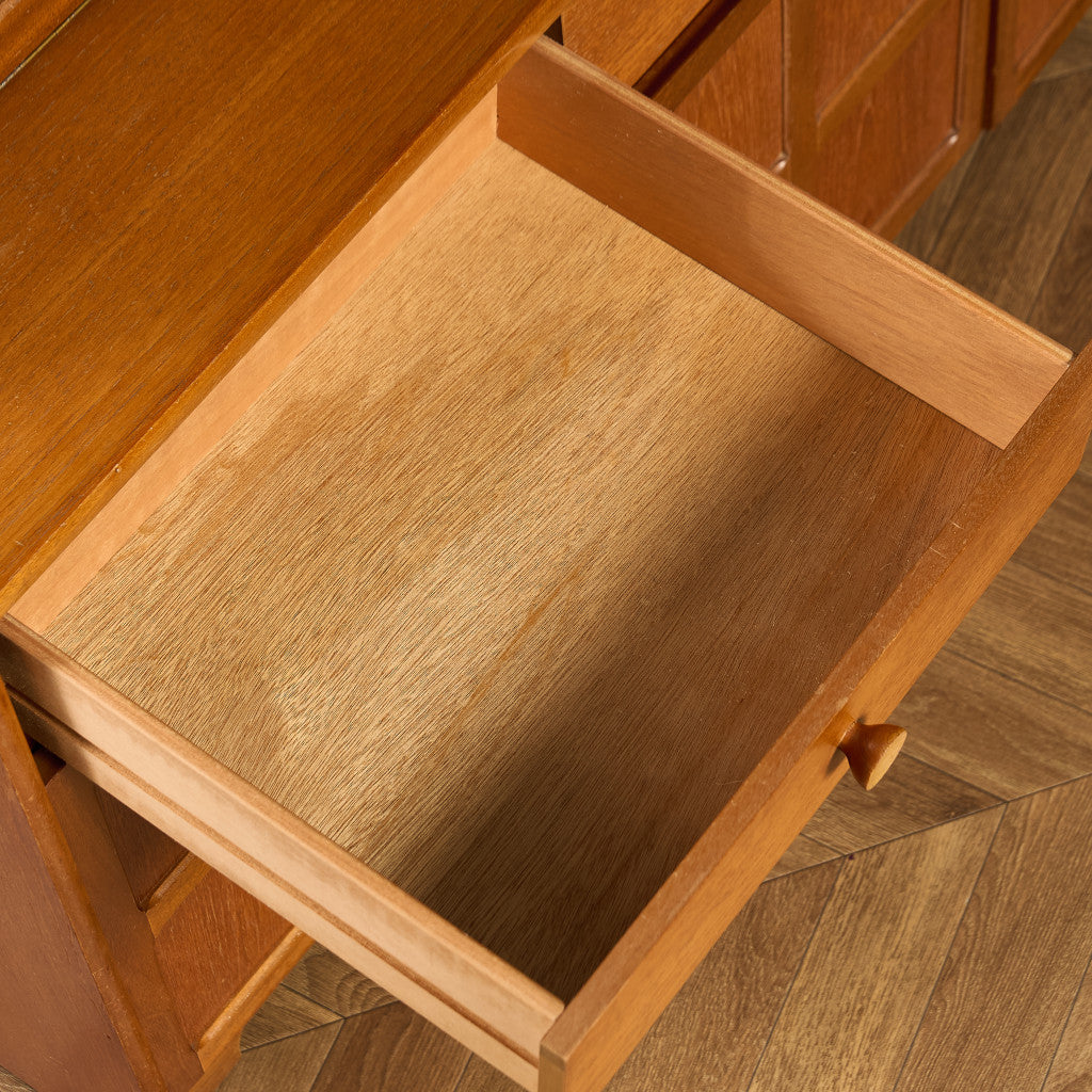 ヴィンテージ ハイサイドボード