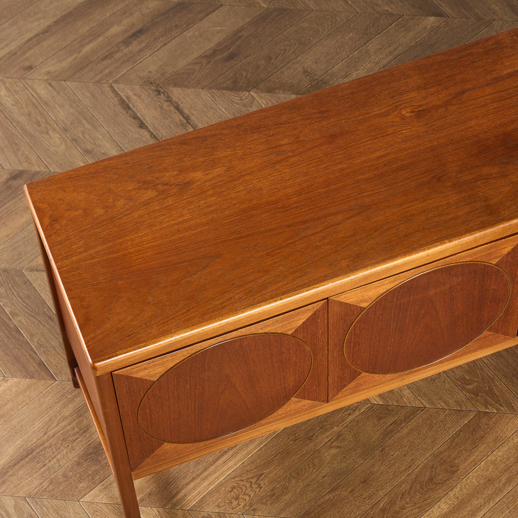 ヴィンテージ サークルサイドボード