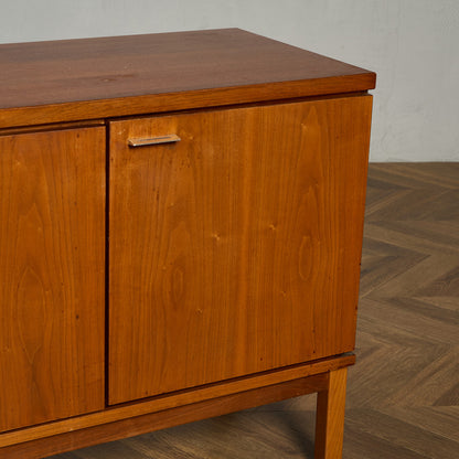 ヴィンテージ ロング サイドボード 食器棚