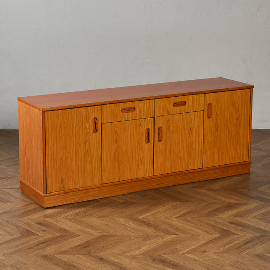 Fresco ヴィンテージ サイドボード