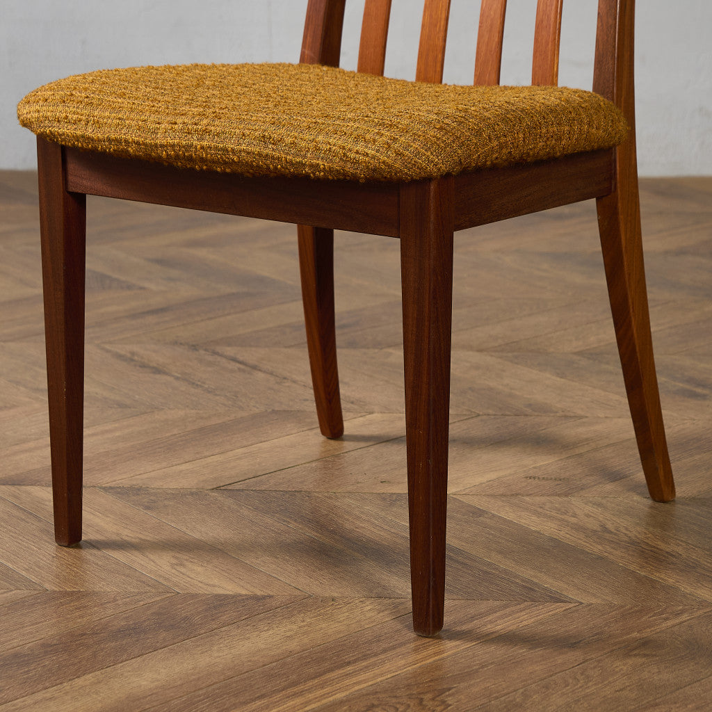 スラットバックチェア (4540)