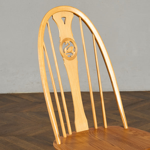 アーコール ERCOL スワンバックチェア ラウンドメタルラベル #99397