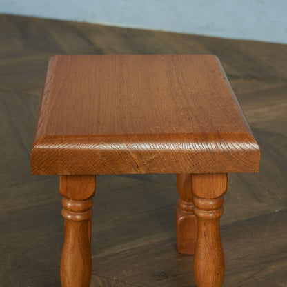 Dutch solid oak nesting table #85389