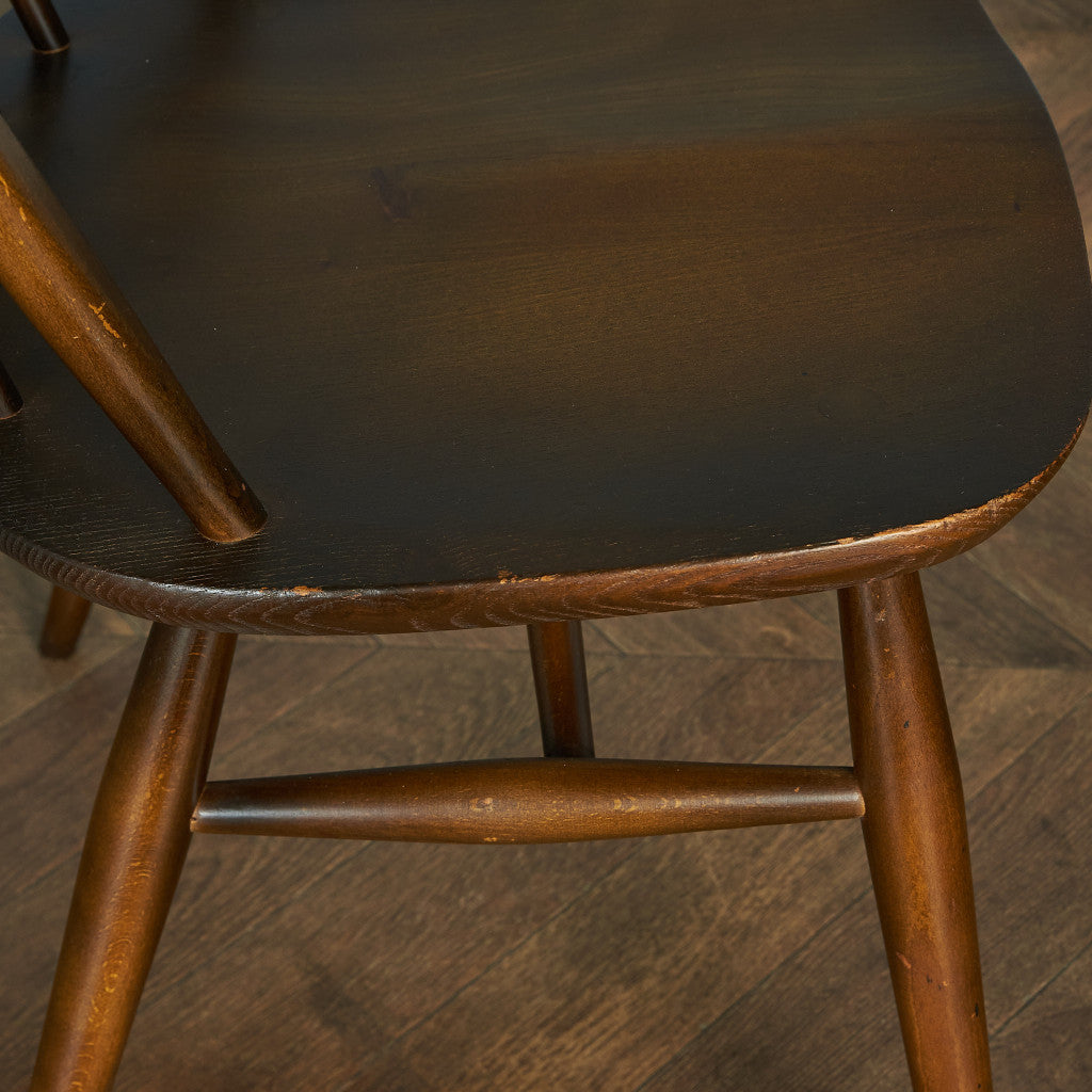 ヴィンテージ クエーカーチェア / ラウンドゴールドラベル