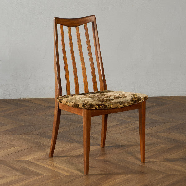 スラットバックチェア (4540)