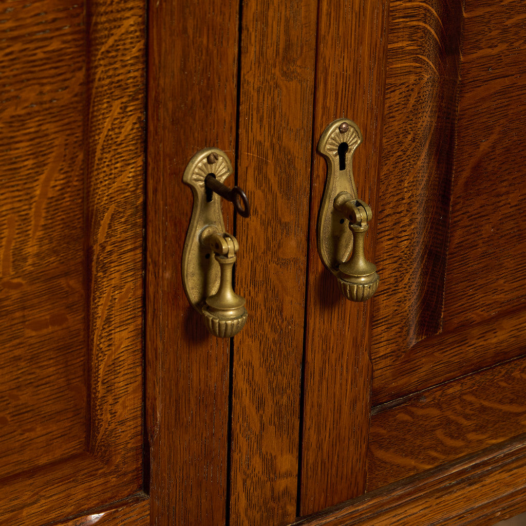 英国 クラシック サイドボード 食器棚