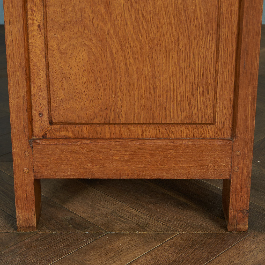 Swedish Oak Chest | オーク材 スモールキャビネット | ihallande