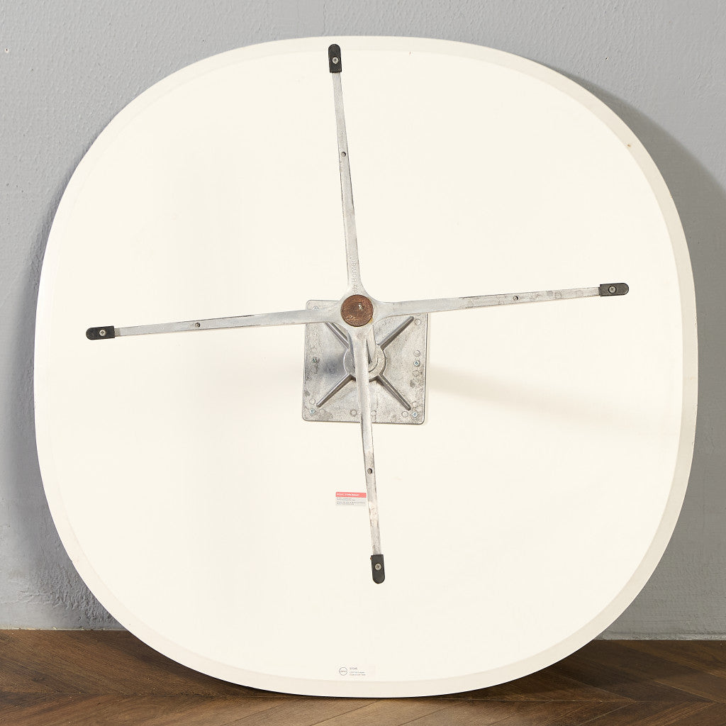 Fritz Hansen A603 Super-circular Table スーパー円テーブル