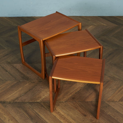 British Vintage Nesting Table #81673