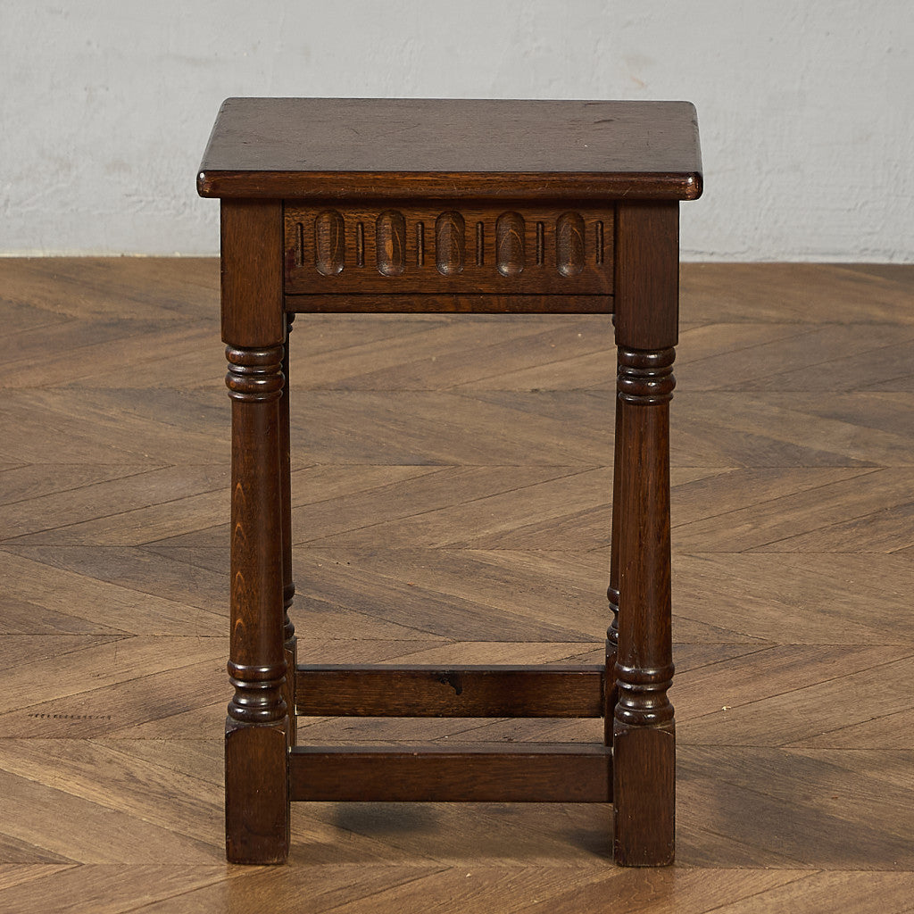 英国 クラシック サイドテーブル #97355 – camori ヴィンテージ家具 英国 クラシック サイドテーブル #97355 – camori ヴィンテージ家具