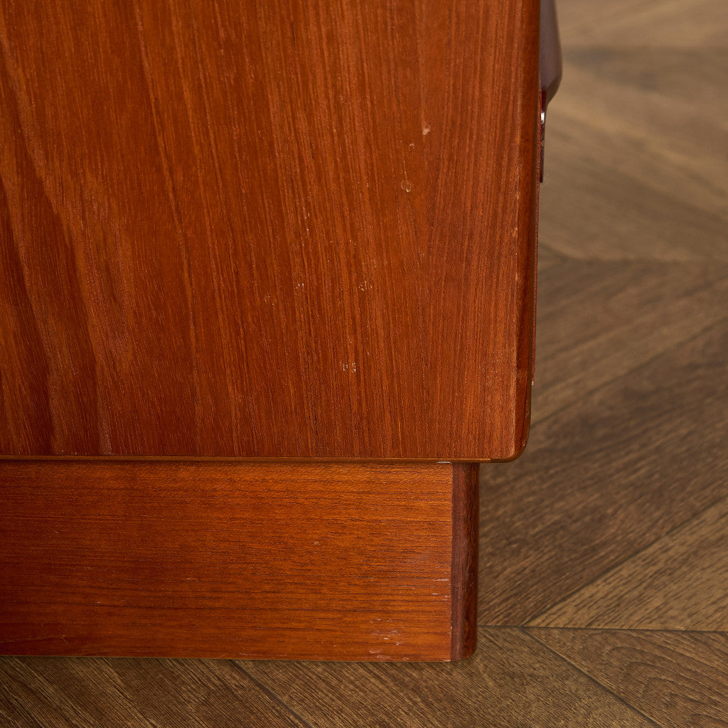 Fresco ナイトテーブル