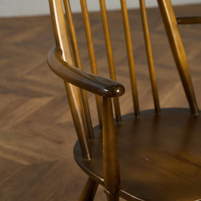 ヴィンテージ クエーカー アームチェア ラウンドゴールドラベル