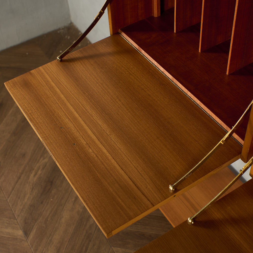 ウォールユニット