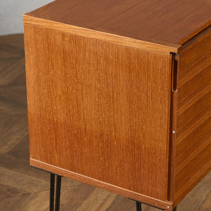 ヴィンテージ キャビネット カスタム アイアン ヘアピンレッグ