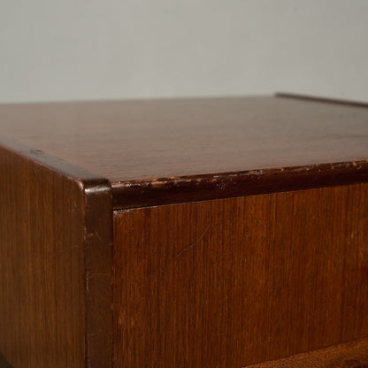 Tola&black ベッドサイドテーブル 206