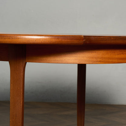 ヴィンテージ エクステンション ラウンドダイニングテーブル