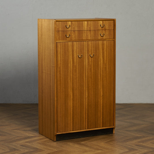 ヴィンテージ ワードローブ