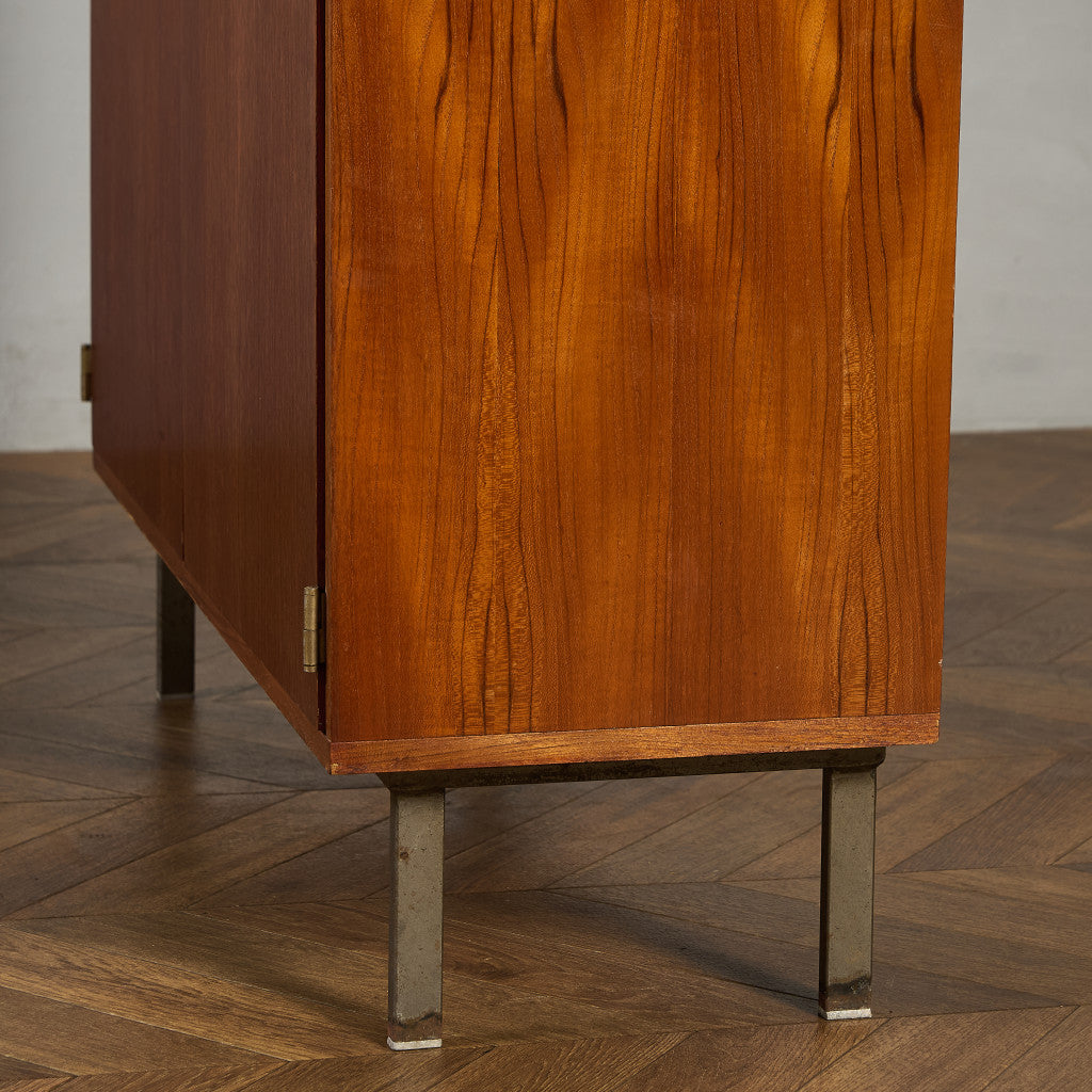 英国 ヴィンテージ キャビネット