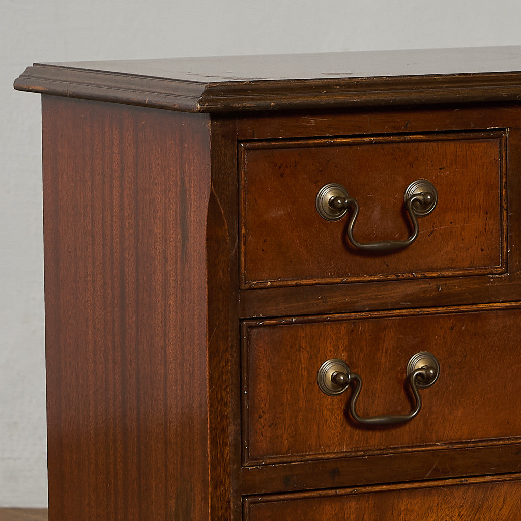 英国 クラシック 4段 サイドチェスト