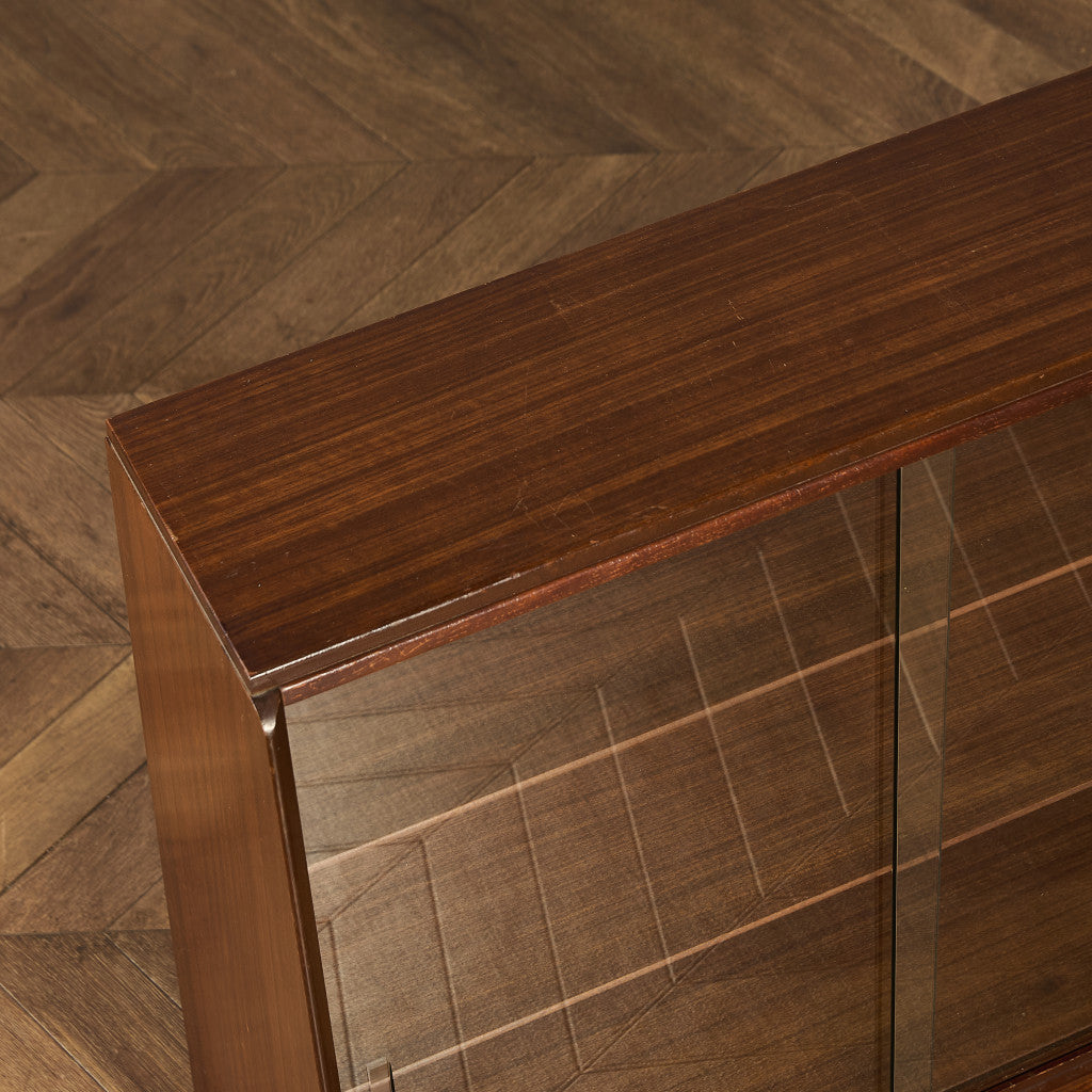 Brandon ヴィンテージ ガラスキャビネット