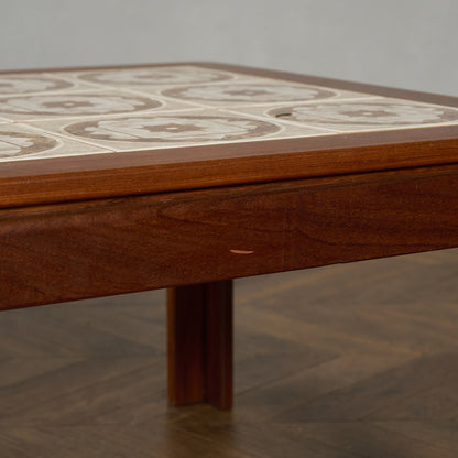 タイルトップ コーヒーテーブル