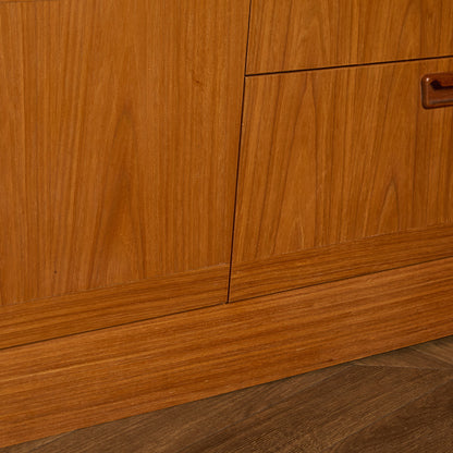 ヴィンテージ ハイサイドボード