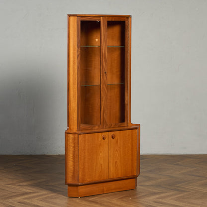 ヴィンテージ コーナーキャビネット