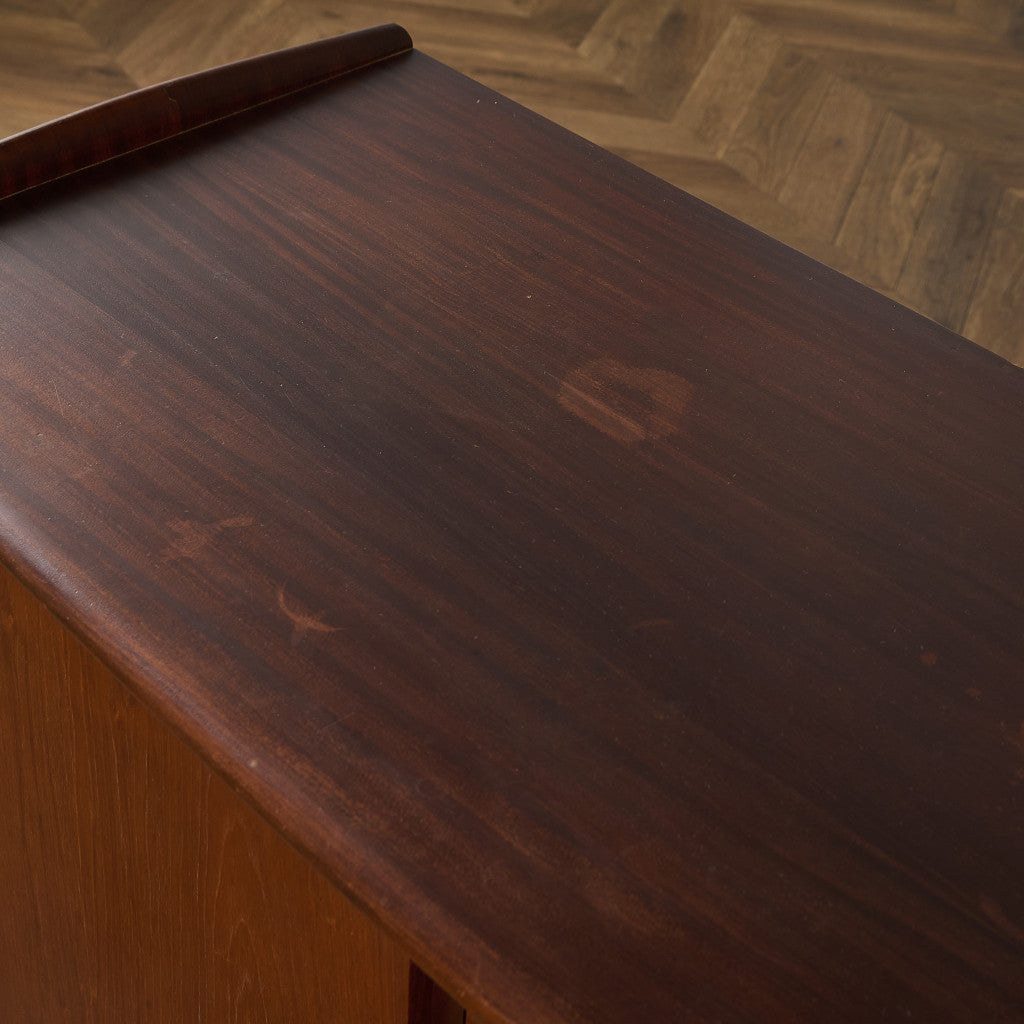 Volany ヴィンテージ サイドボード