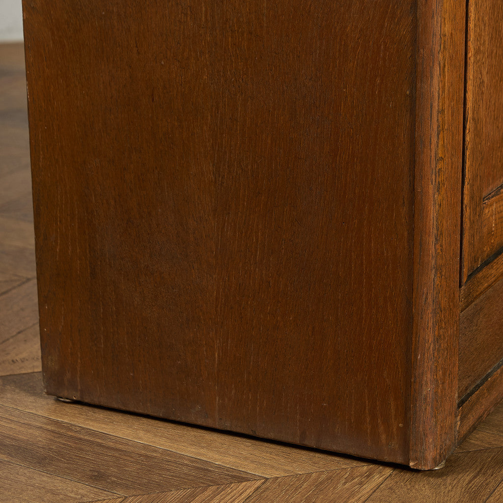 英国 クラシック ワードロープ