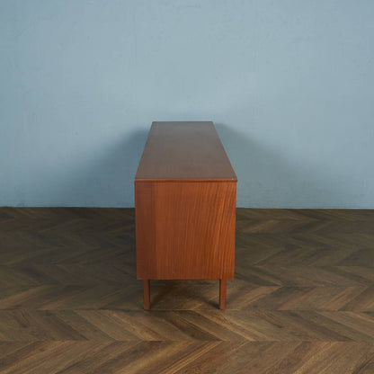 イギリスヴィンテージ サイドボード / カップボード