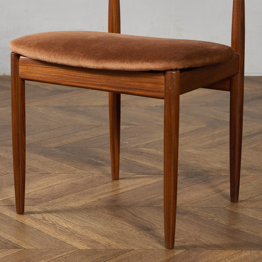 G-PLANジープラン ヴィンテージ アームチェア 座面張替済 ダイニングチェア G-PLAN チェア – camori ヴィンテージ家具・北欧インテリアの通販サイト