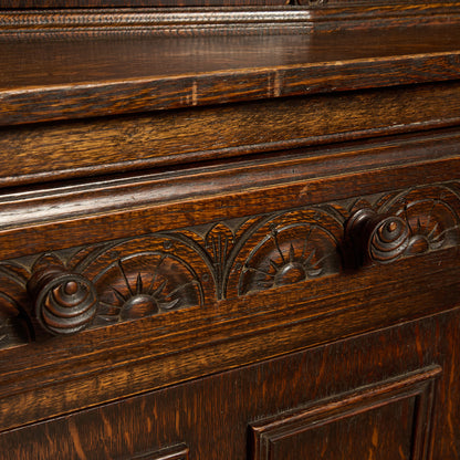 英国 クラシック コートカップボード